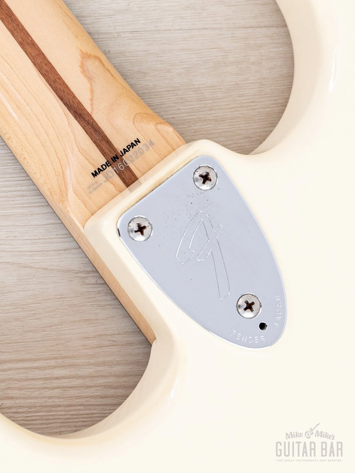 2016 Fender Classic ‘70s Stratocaster Olympic White Blackmore-Style, Japan MIJ - Image 16