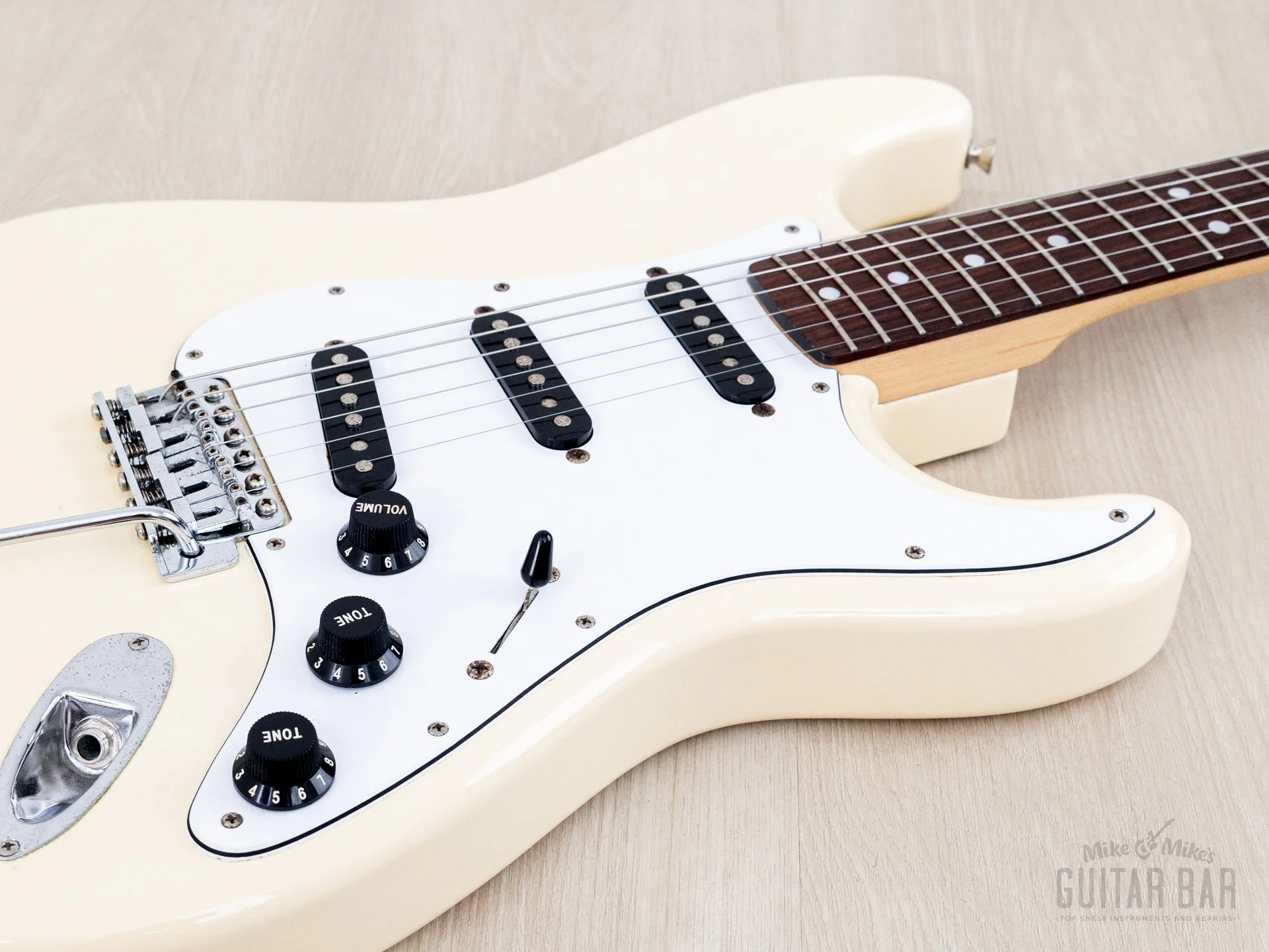2016 Fender Classic ‘70s Stratocaster Olympic White Blackmore-Style, Japan MIJ - Image 6