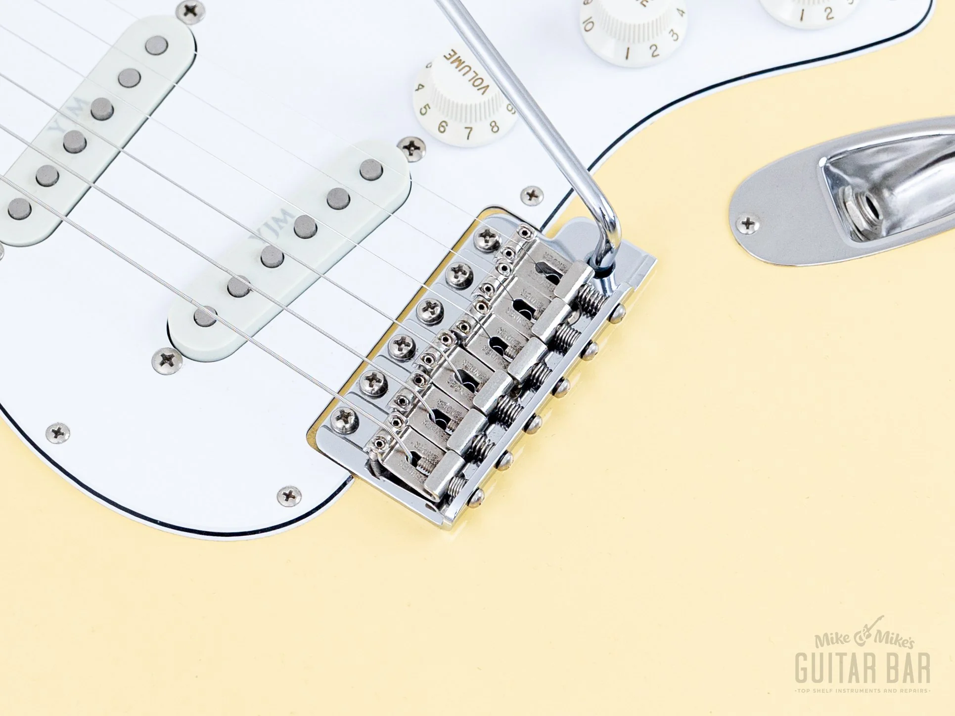 2018 Fender Yngwie Malmsteen Stratocaster Vintage White w/ Seymour Duncan YJM Fury Pickups & Hangtags, Japan MIJ - Image 9