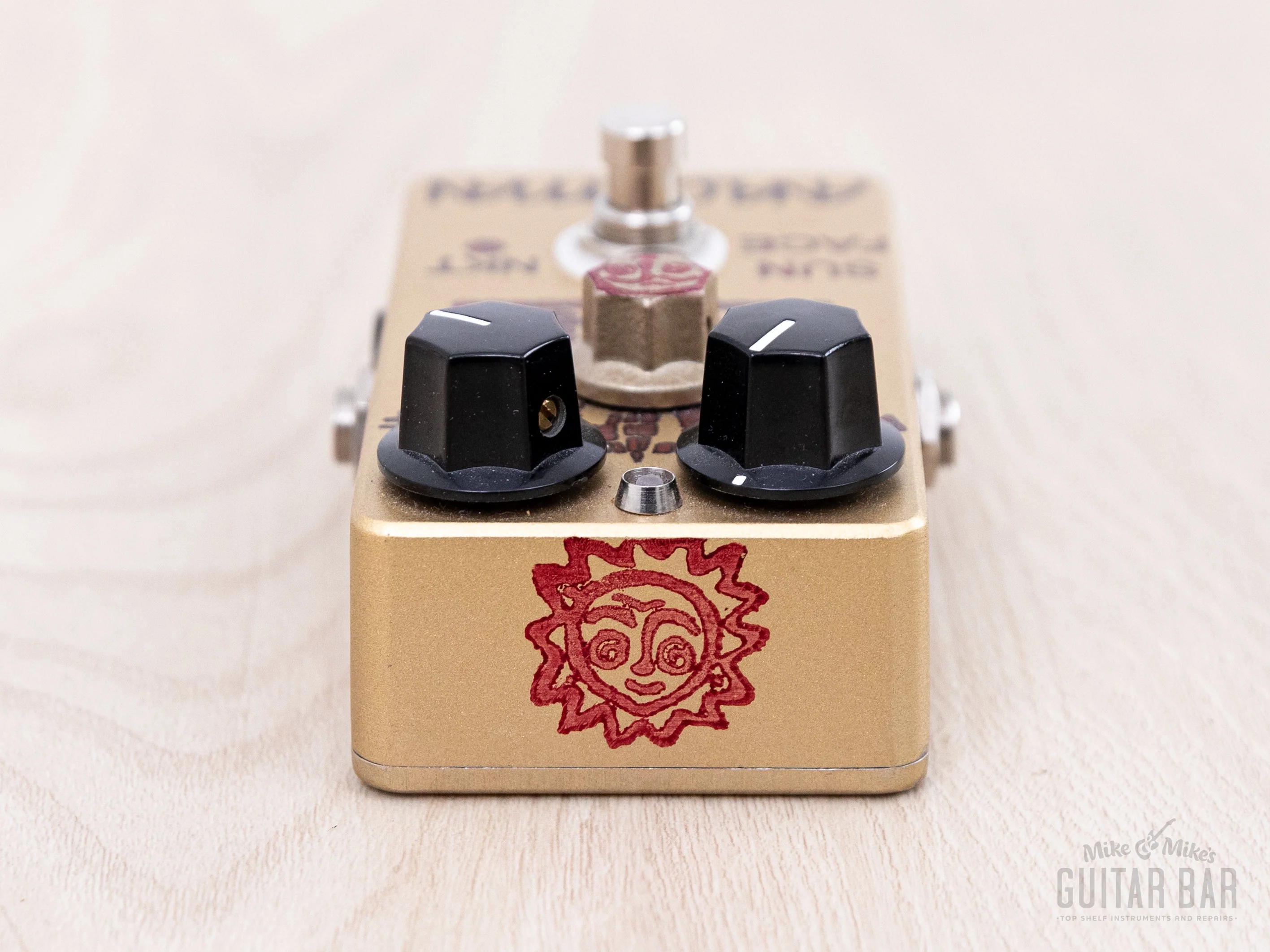 2019 AnalogMan Sun Face Red Dot NKT Germanium Fuzz w/ Box & Paperwork - Image 4