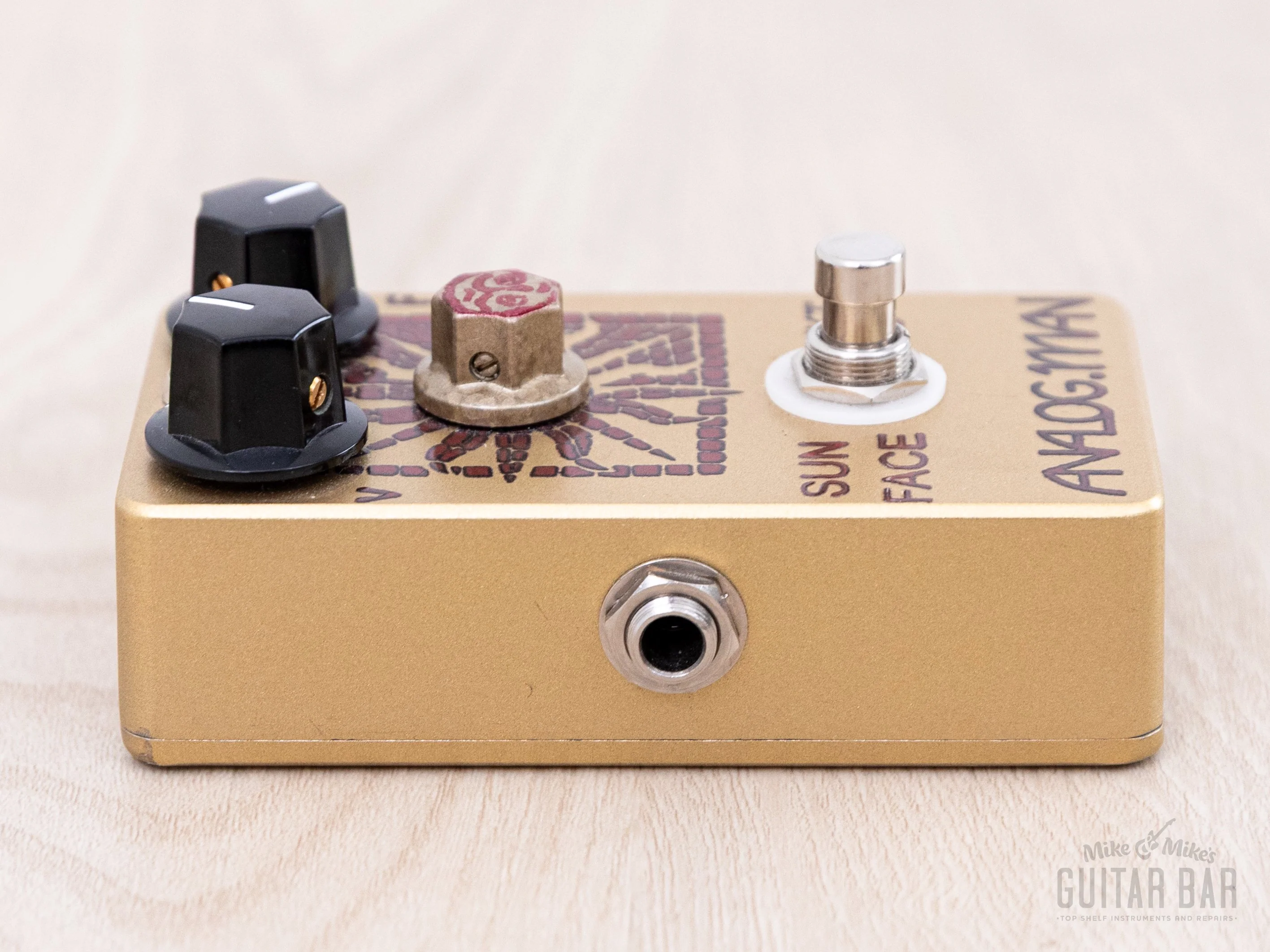 2019 AnalogMan Sun Face Red Dot NKT Germanium Fuzz w/ Box & Paperwork - Image 5