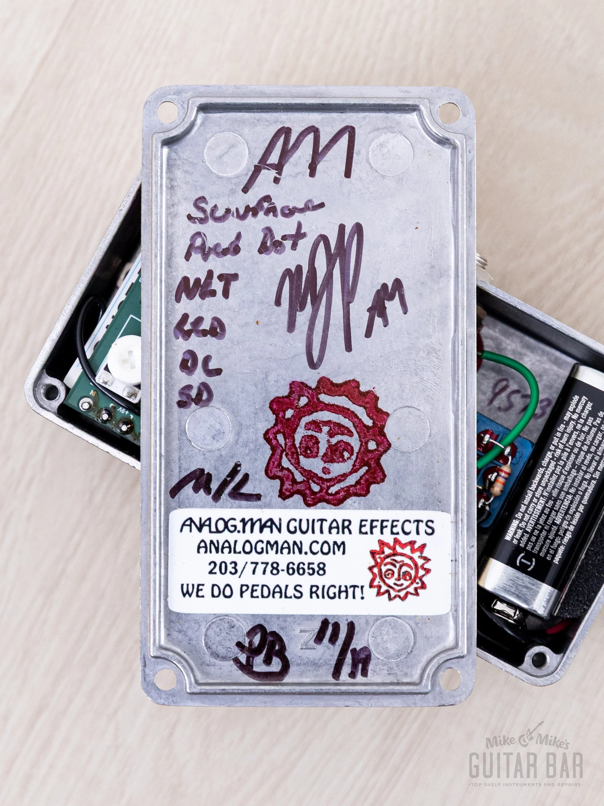 2019 AnalogMan Sun Face Red Dot NKT Germanium Fuzz w/ Box & Paperwork - Image 9