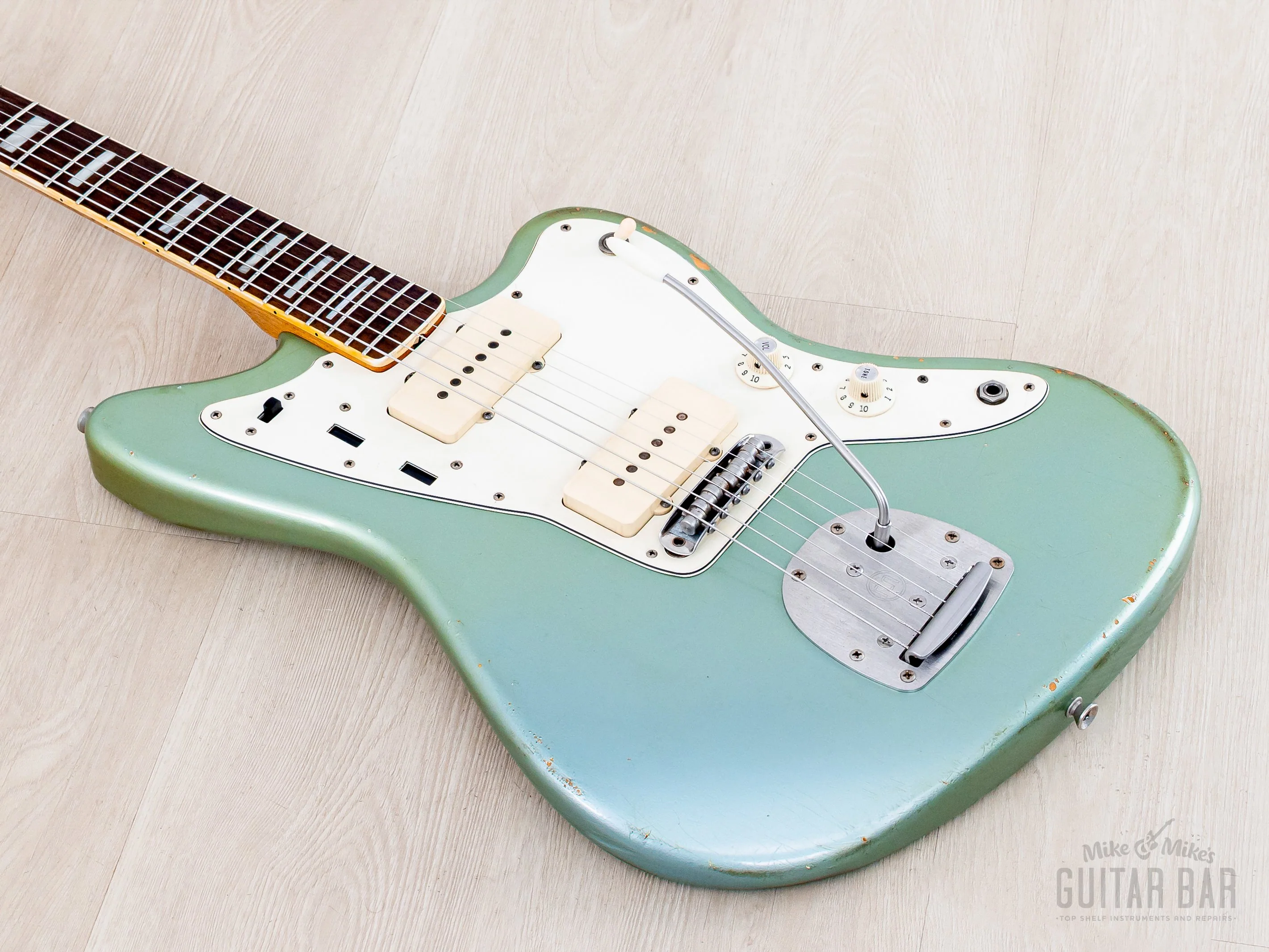 2020 Danocaster Offset Ice Blue + Headstock w/ Blocks & Binding, Mastery & StayTrem, Case - Image 10