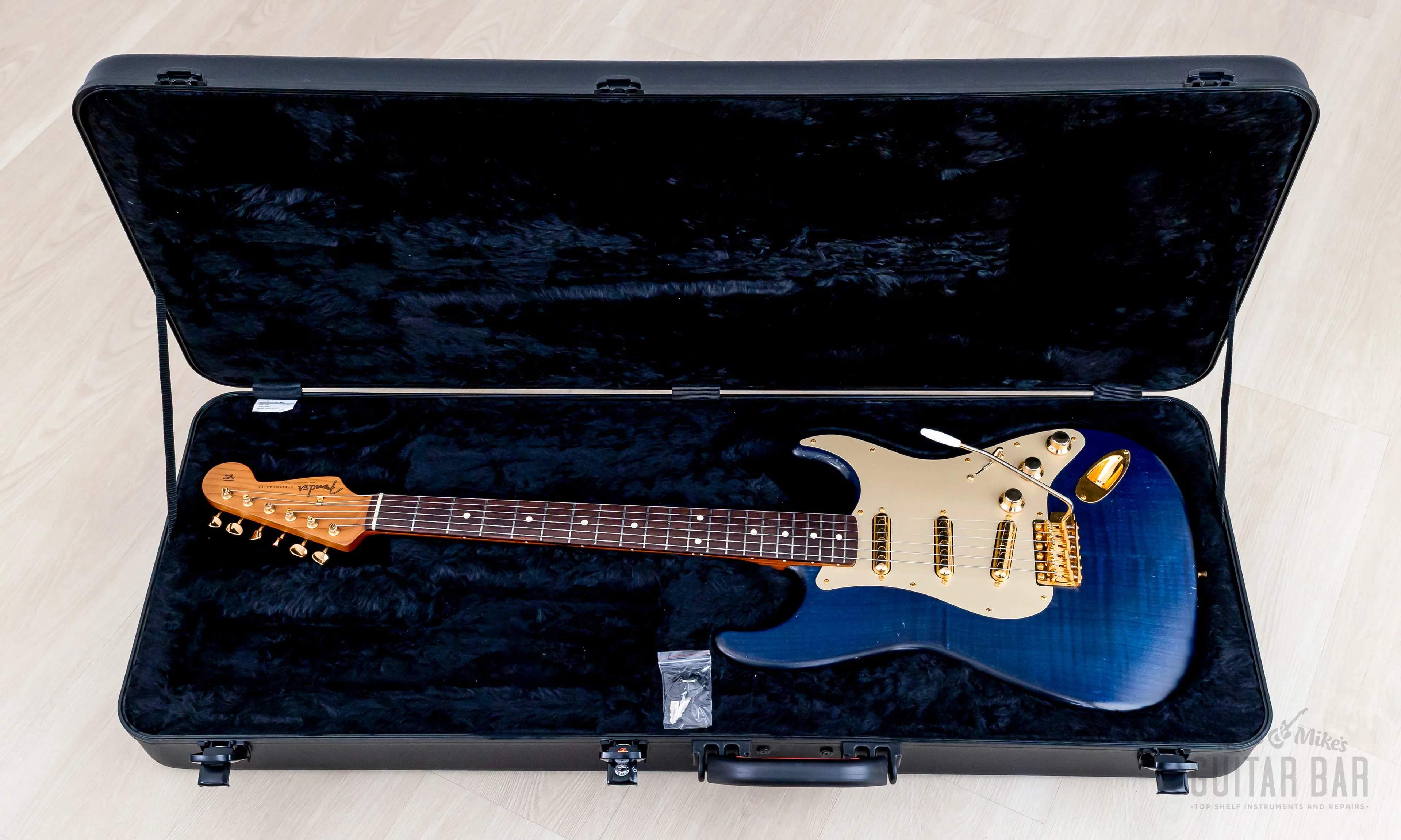 2020 Fender Made in Japan Limited Collection Stratocaster Indigo Dye w/ Lipstick Pickups & Case, 1 of 15 - Image 17