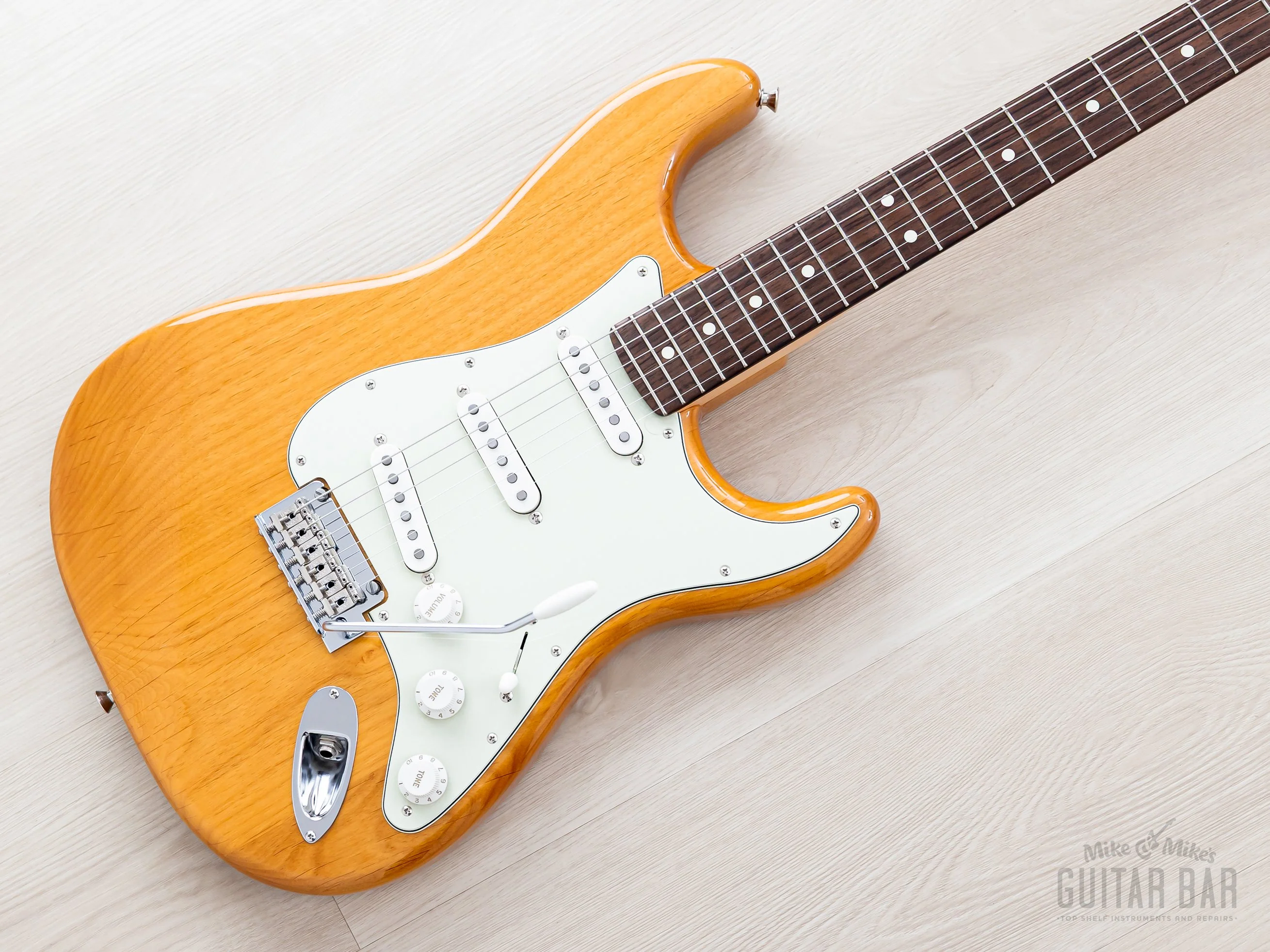 2021 Fender Hybrid II Stratocaster Vintage Natural, Mint w/ Hangtags, Japan MIJ