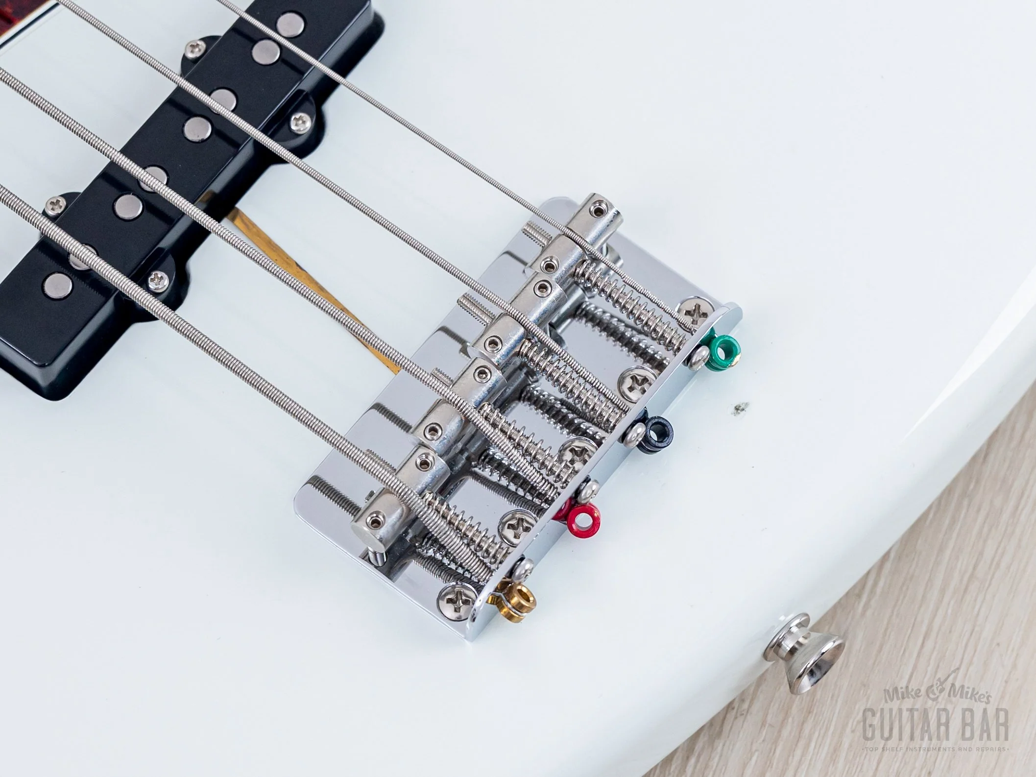 2021 Fender Traditional II ‘60s Jazz Bass FSR Olympic White w/ Roasted Maple Neck, Japan MIJ - Image 8