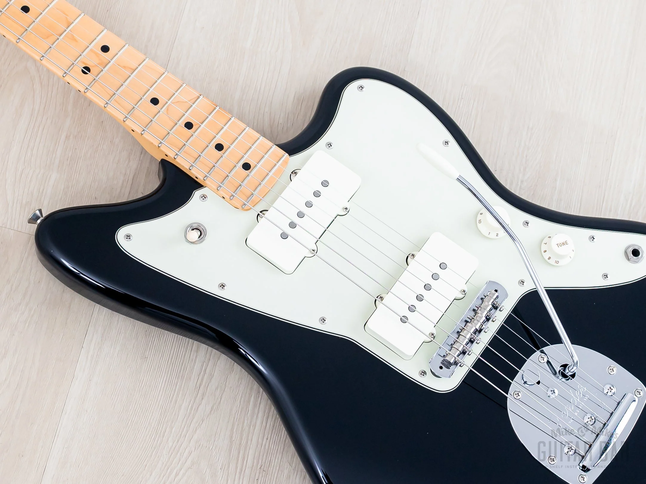 2022 Fender Hybrid II Jazzmaster Black w/ Maple Fretboard, Japan MIJ - Image 7