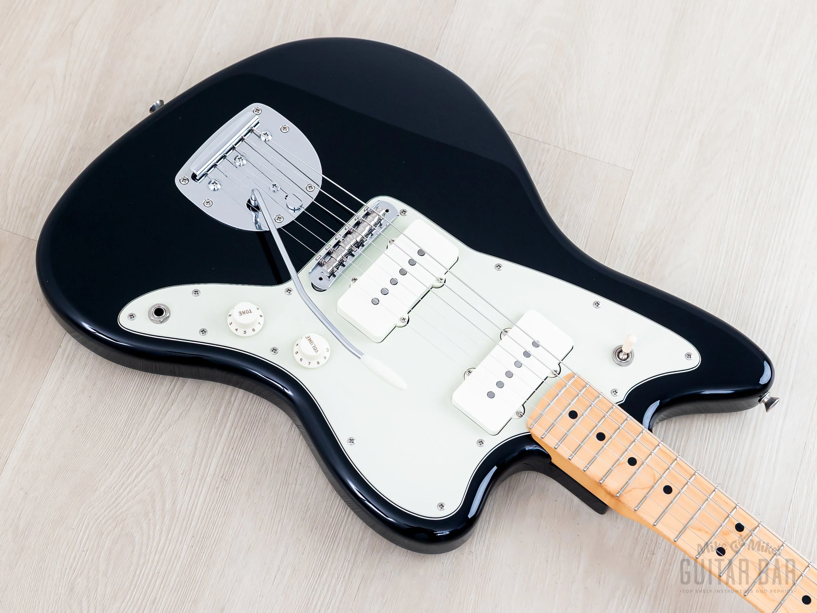 2022 Fender Hybrid II Jazzmaster Black w/ Maple Fretboard, Japan MIJ - Image 9