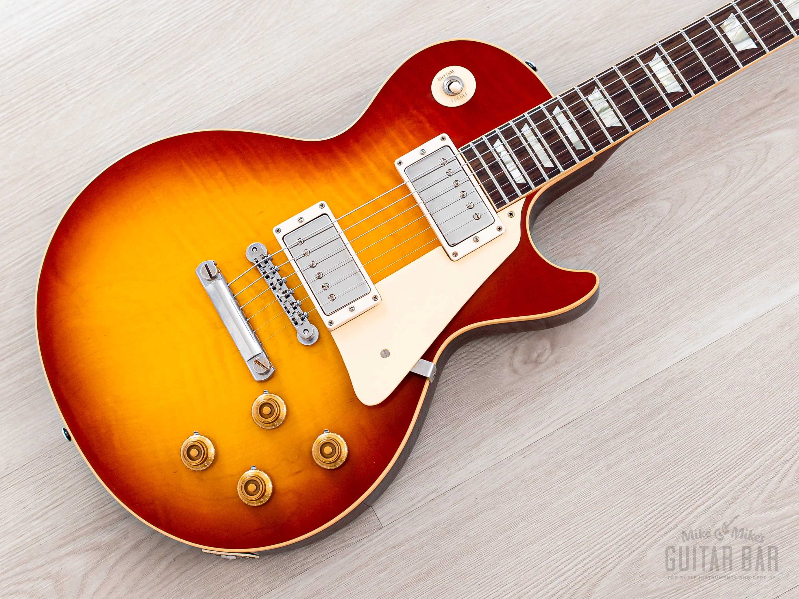 2022 Gibson Custom Shop Historic 1959 Les Paul Standard R9 70th Anniversary Washed Cherry Sunburst Gloss