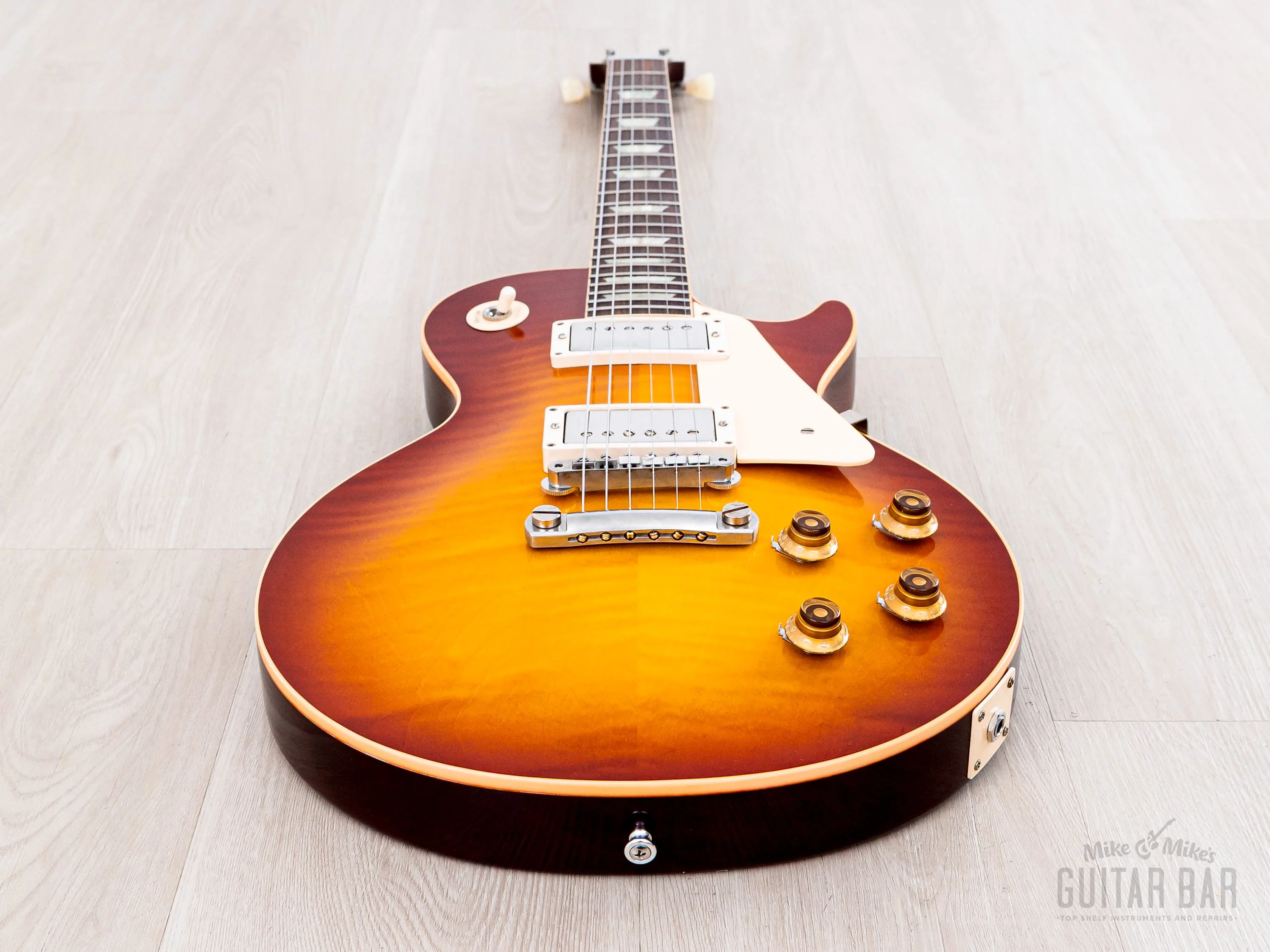 2022 Gibson Custom Shop Historic 1959 Les Paul Standard R9 70th Anniversary Washed Cherry Sunburst Gloss - Image 10