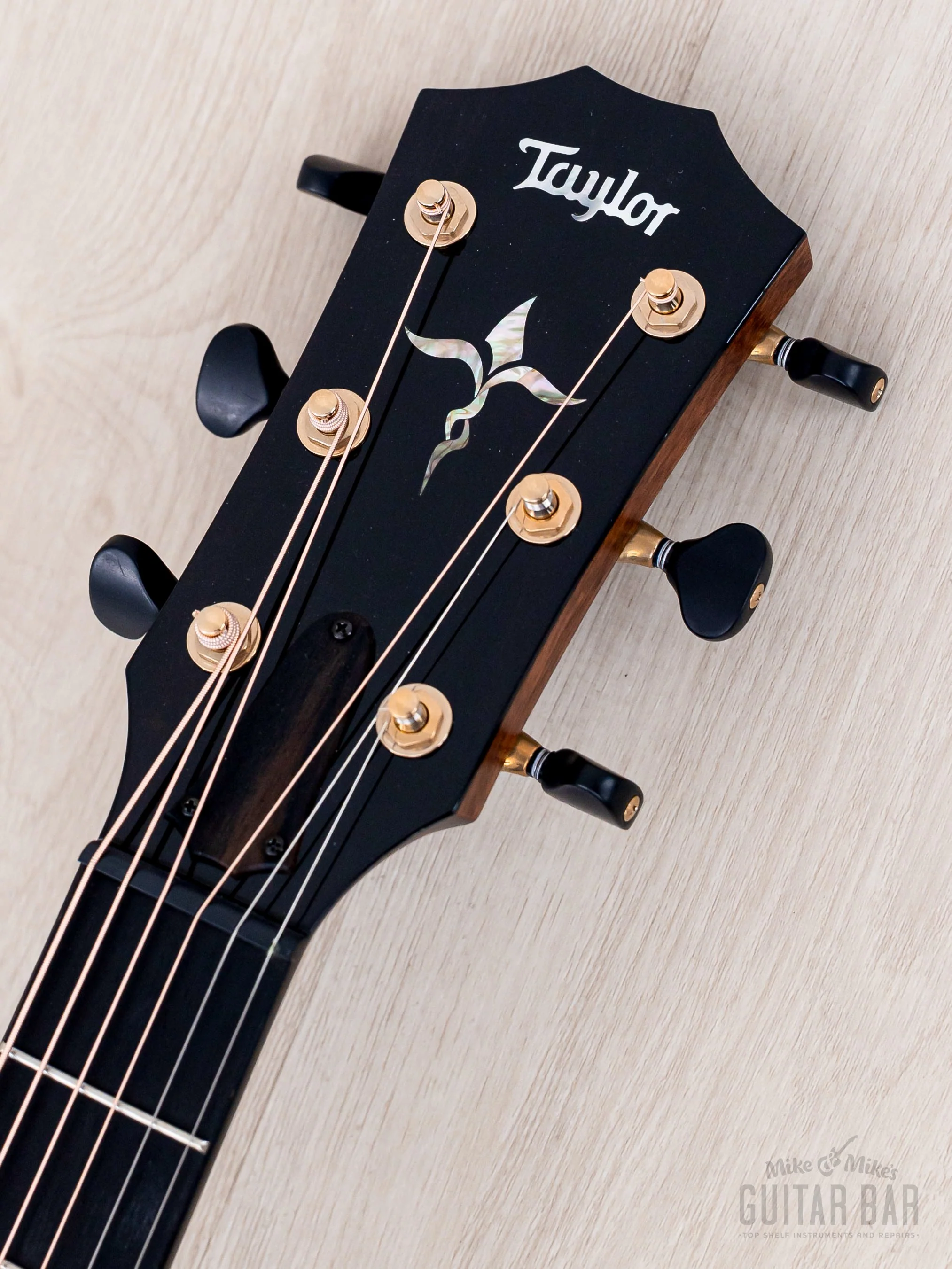 2022 Taylor Custom Grand Auditorium Acoustic Electric Guitar Adirondack Spruce + Mahogany - Image 4