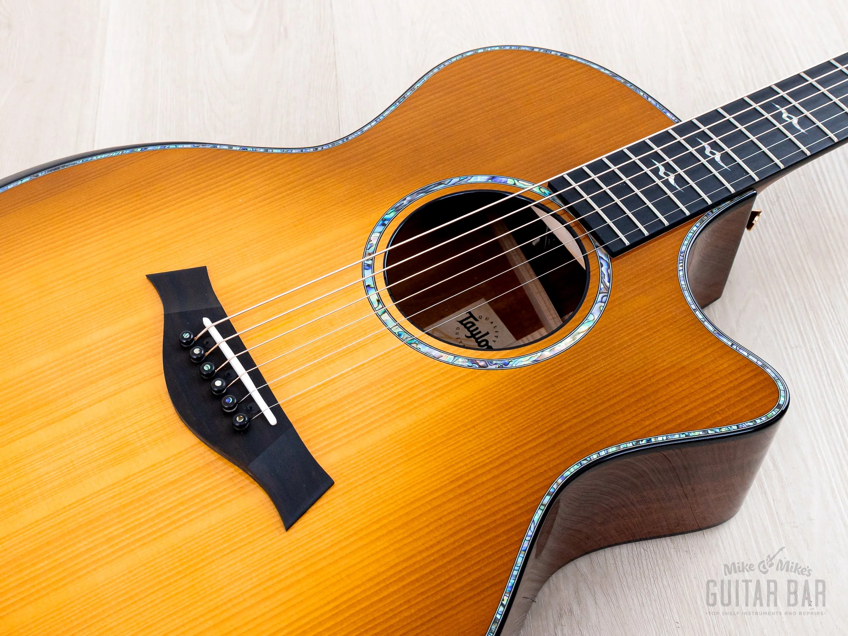 2022 Taylor Custom Grand Auditorium Acoustic Electric Guitar Adirondack Spruce + Mahogany - Image 7
