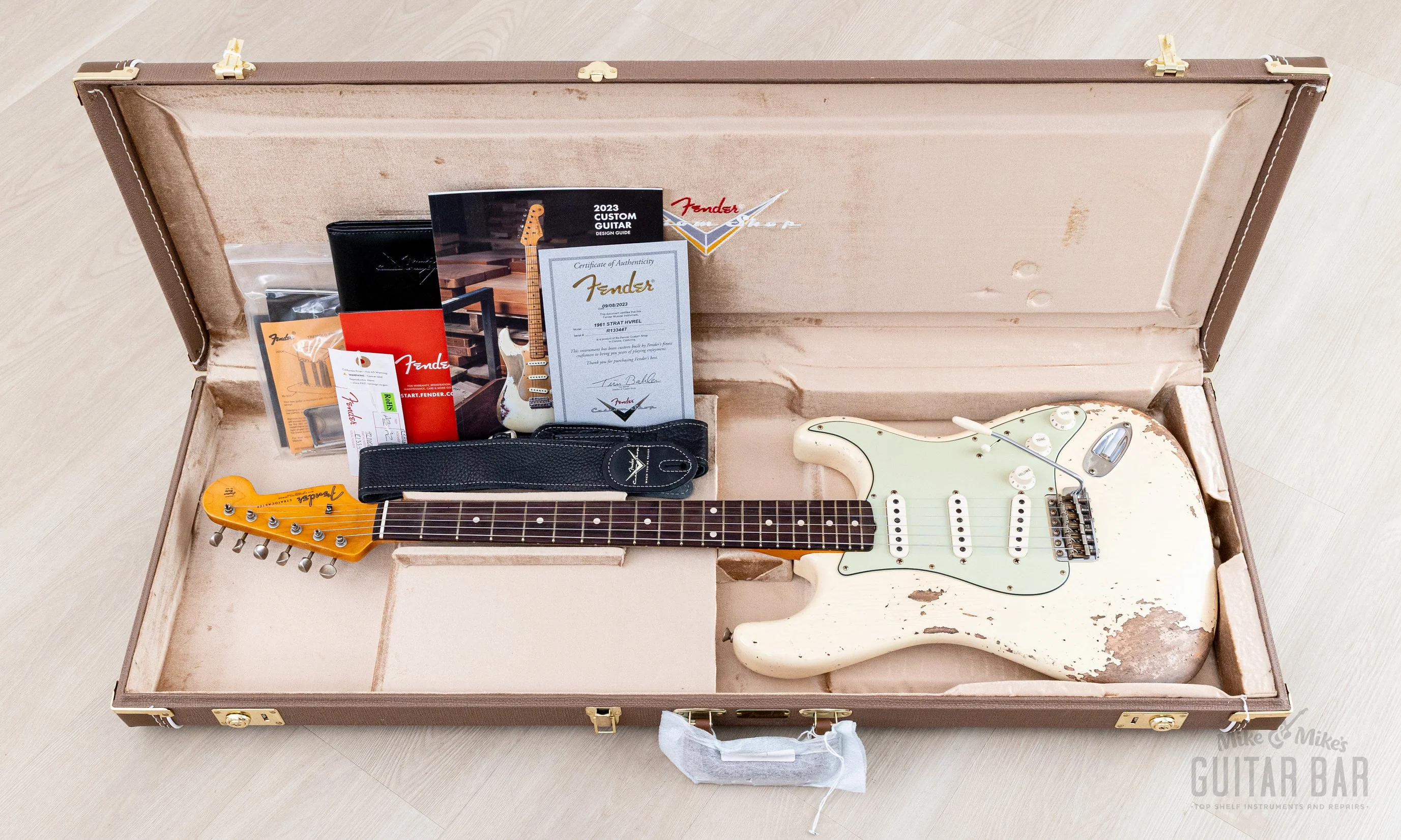 2023 Fender Custom Shop 1961 Stratocaster Heavy Relic Olympic White w/ Case, CoA - Image 19