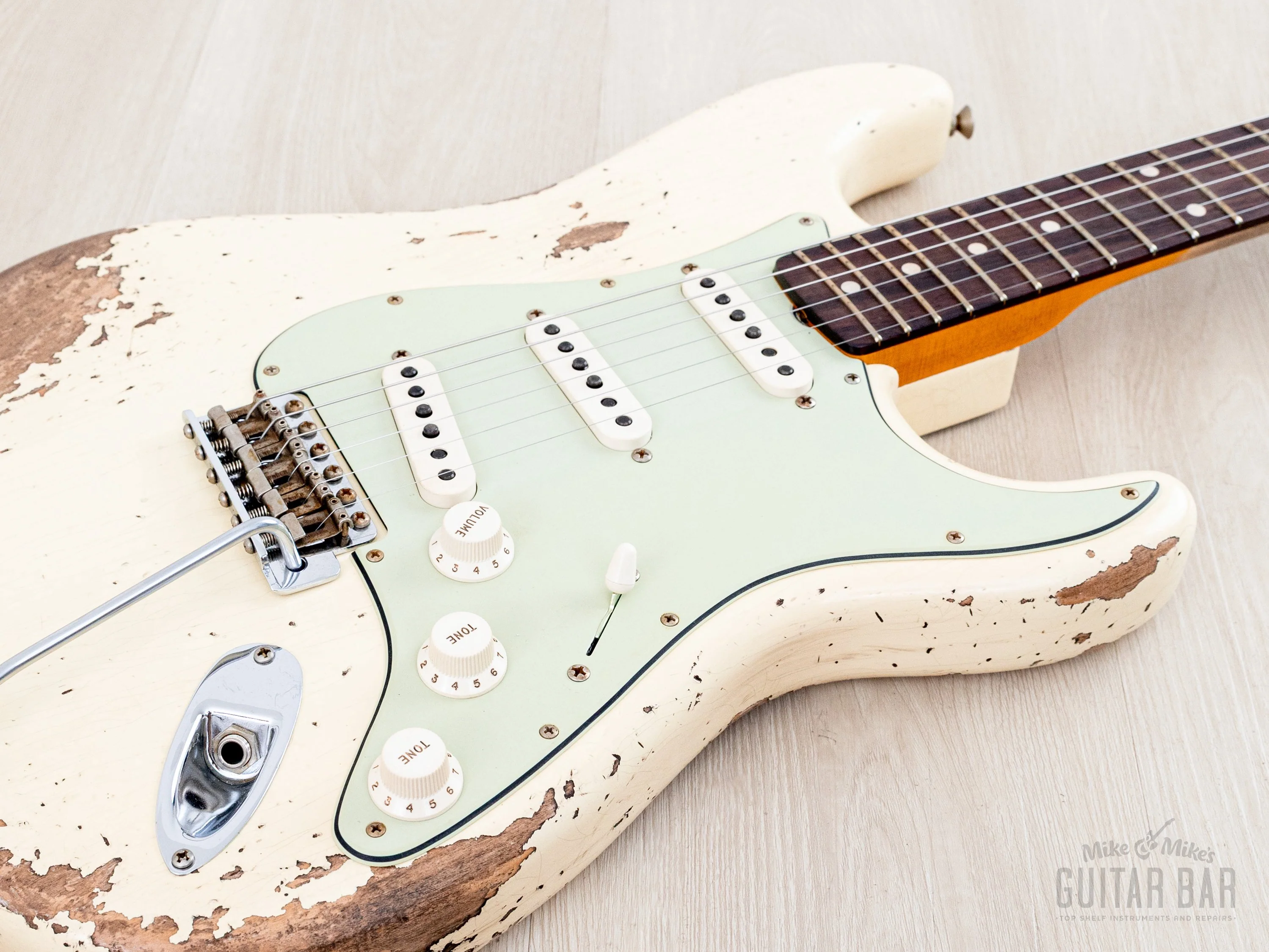 2023 Fender Custom Shop 1961 Stratocaster Heavy Relic Olympic White w/ Case, CoA - Image 6