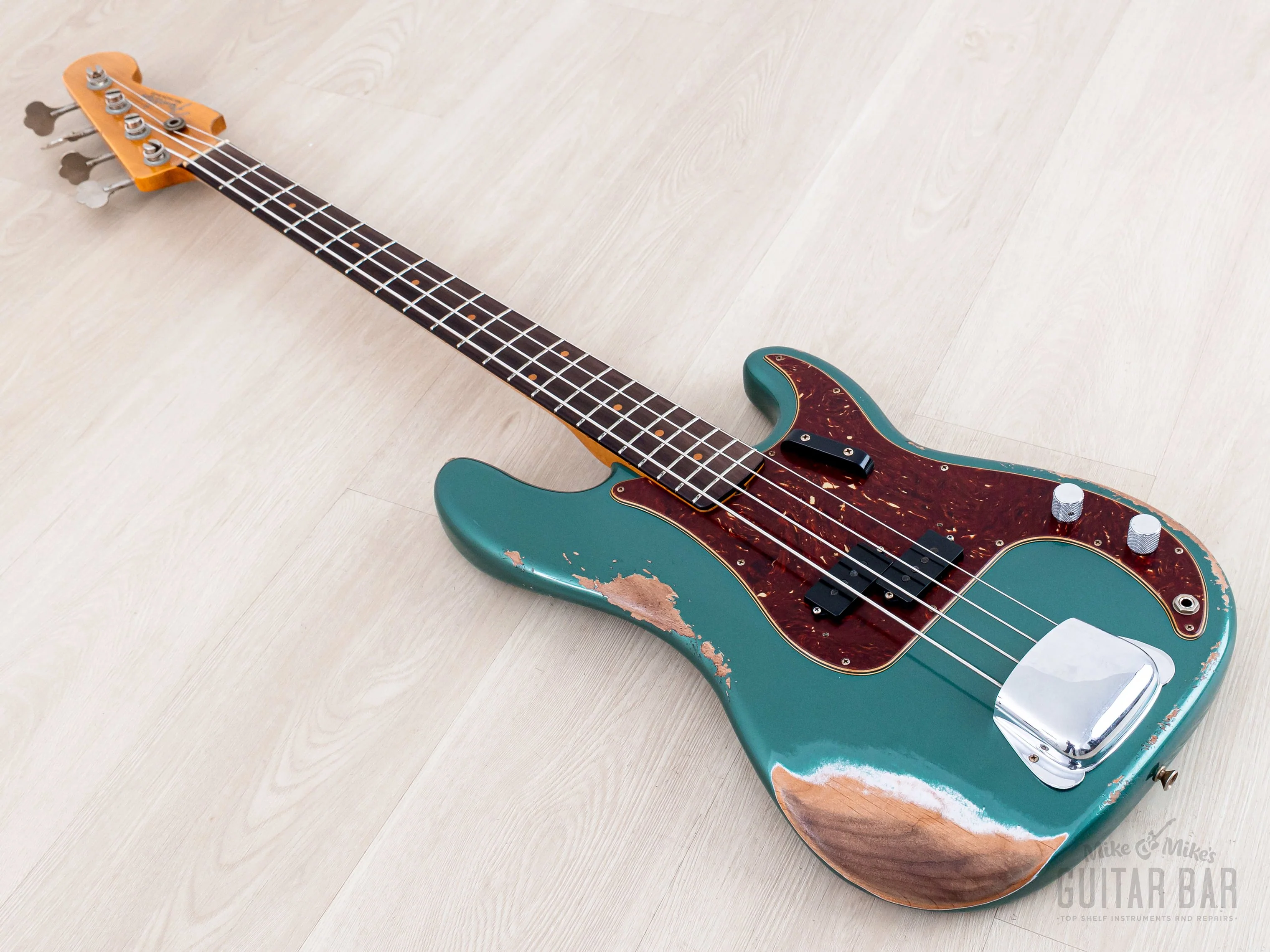 2023 Fender Custom Shop Limited Edition 1960 Precision Bass Heavy Relic Sherwood Green - Image 11