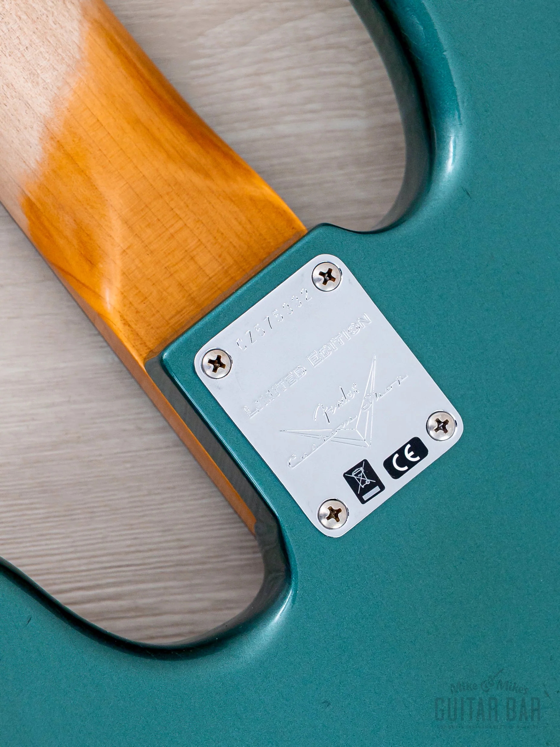 2023 Fender Custom Shop Limited Edition 1960 Precision Bass Heavy Relic Sherwood Green - Image 17