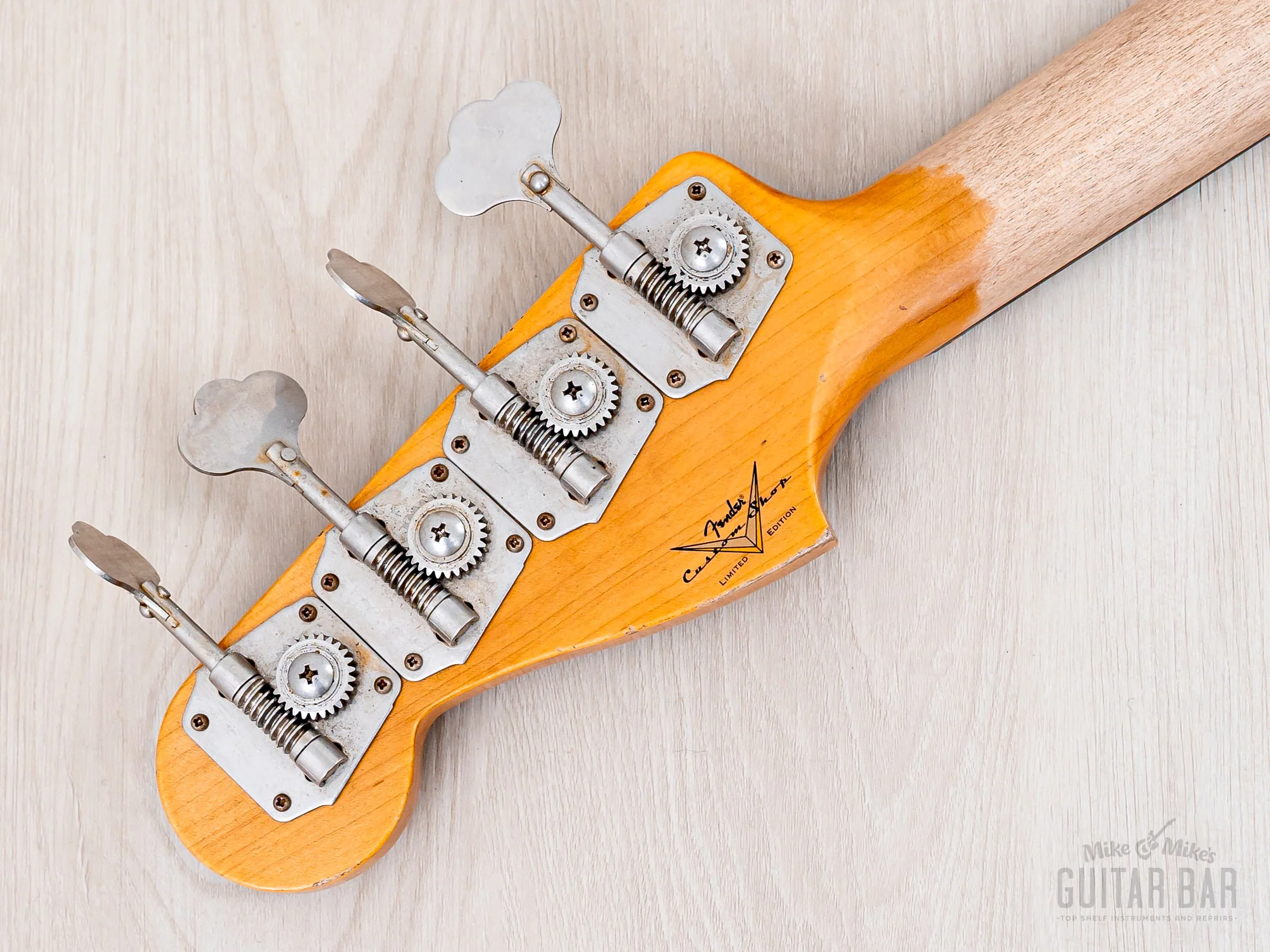 2023 Fender Custom Shop Limited Edition 1960 Precision Bass Heavy Relic Sherwood Green - Image 5