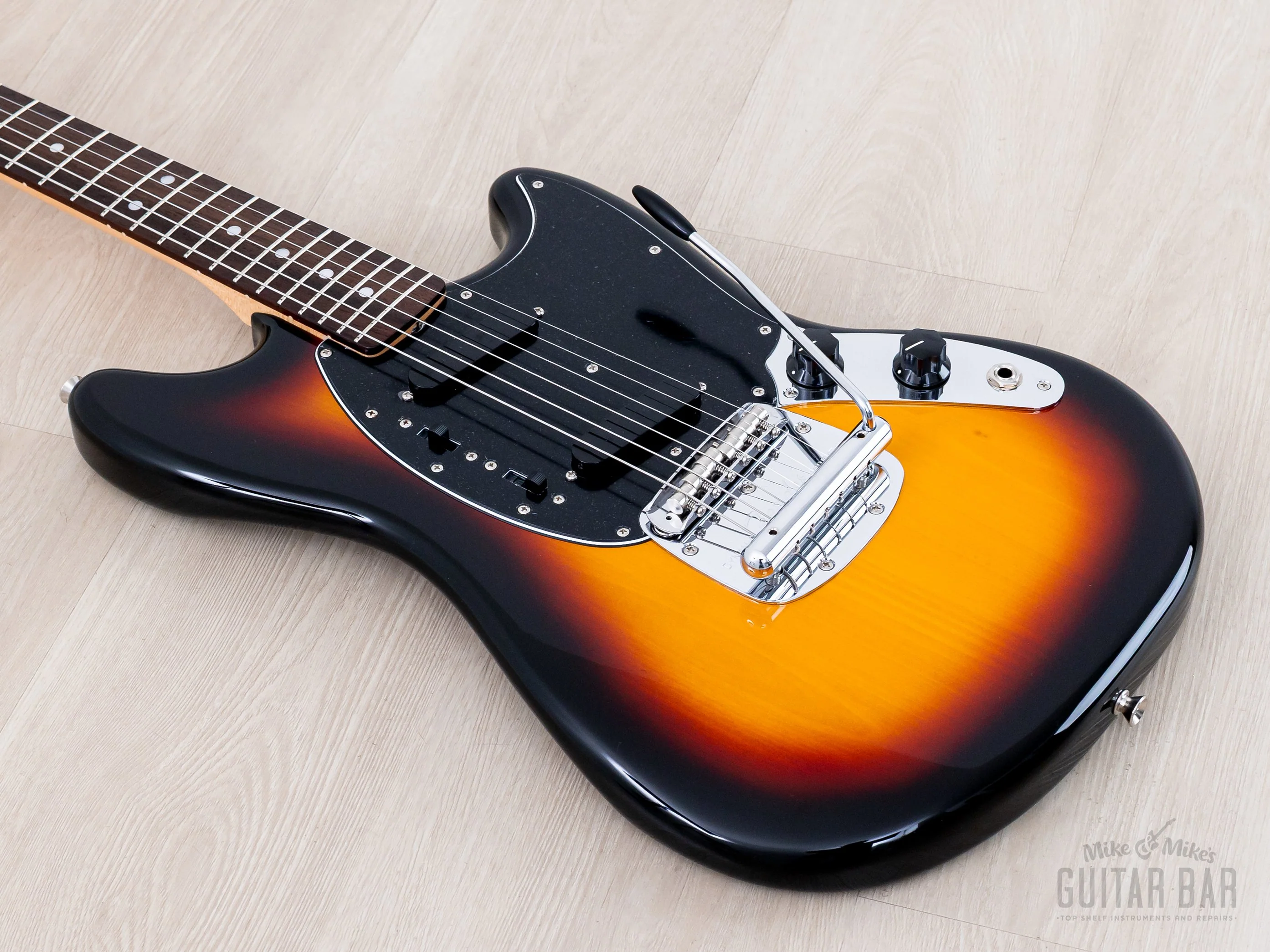 2023 Fender Traditional II ‘70s Mustang FSR Collection Sunburst, Japan MIJ - Image 10
