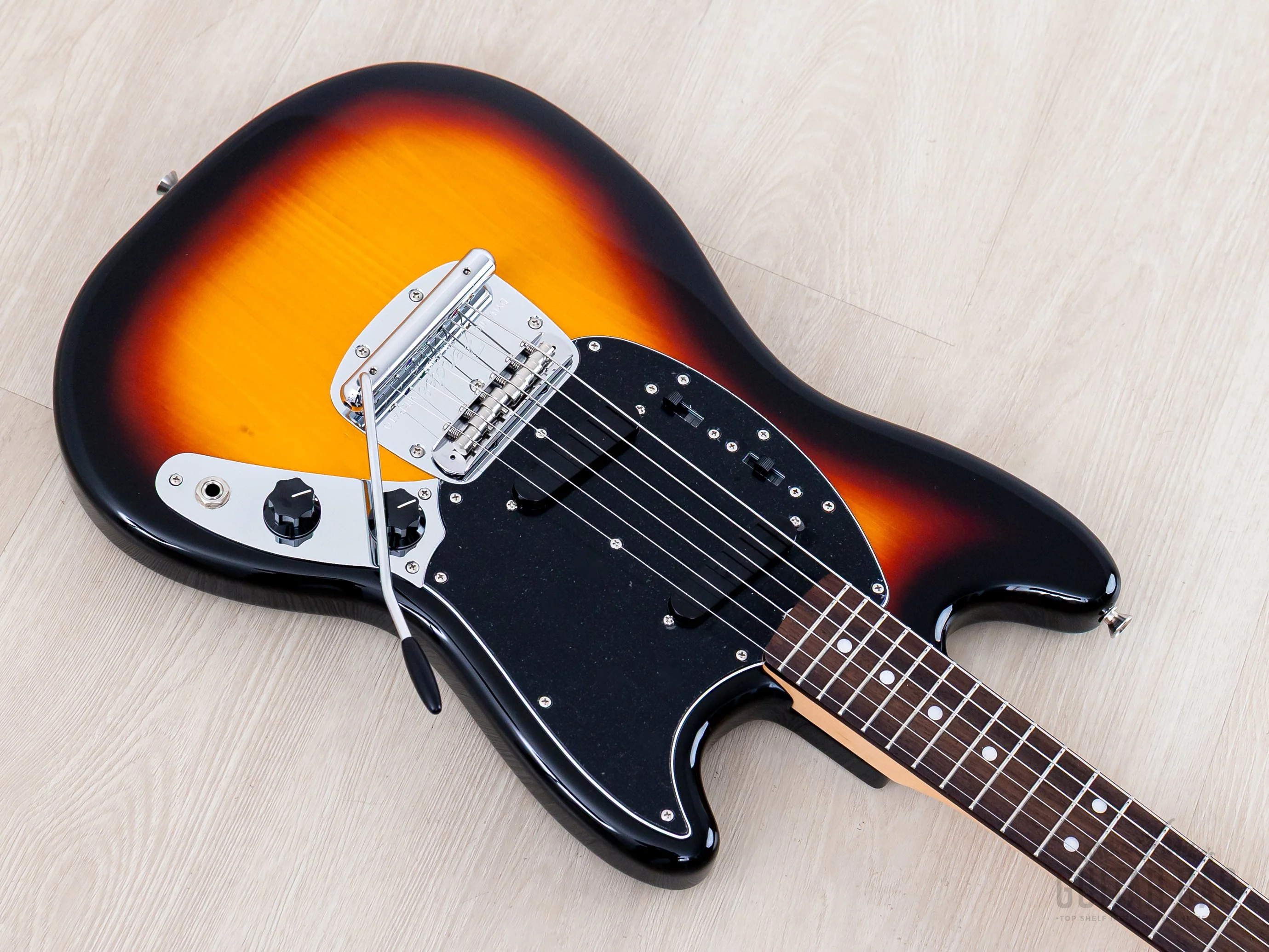 2023 Fender Traditional II ‘70s Mustang FSR Collection Sunburst, Japan MIJ - Image 9