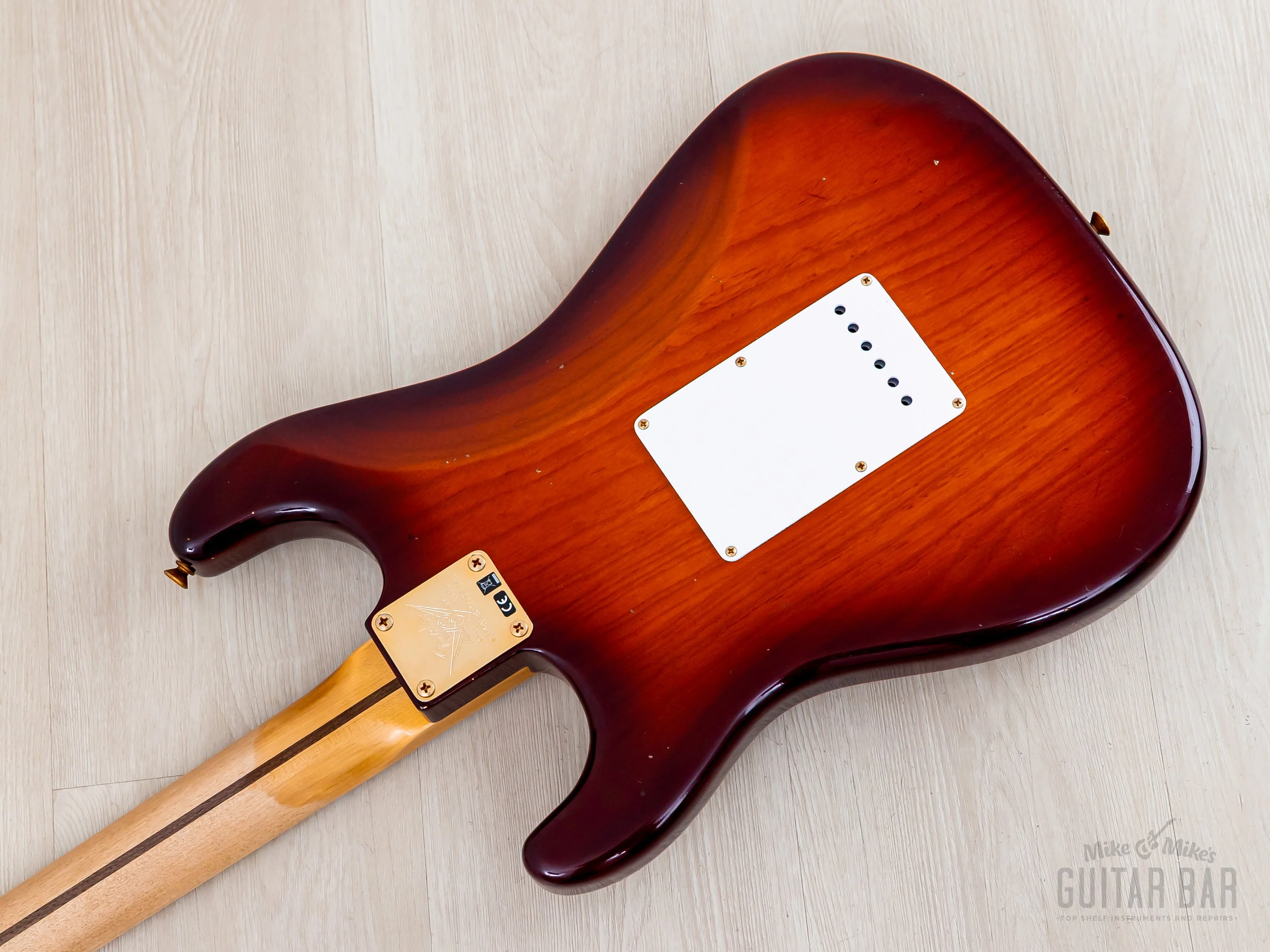 2024 Fender Custom Shop Limited Edition 70th Anniversary ‘54 Stratocaster Journeyman Relic Violin Burst, Lightweight - Image 12