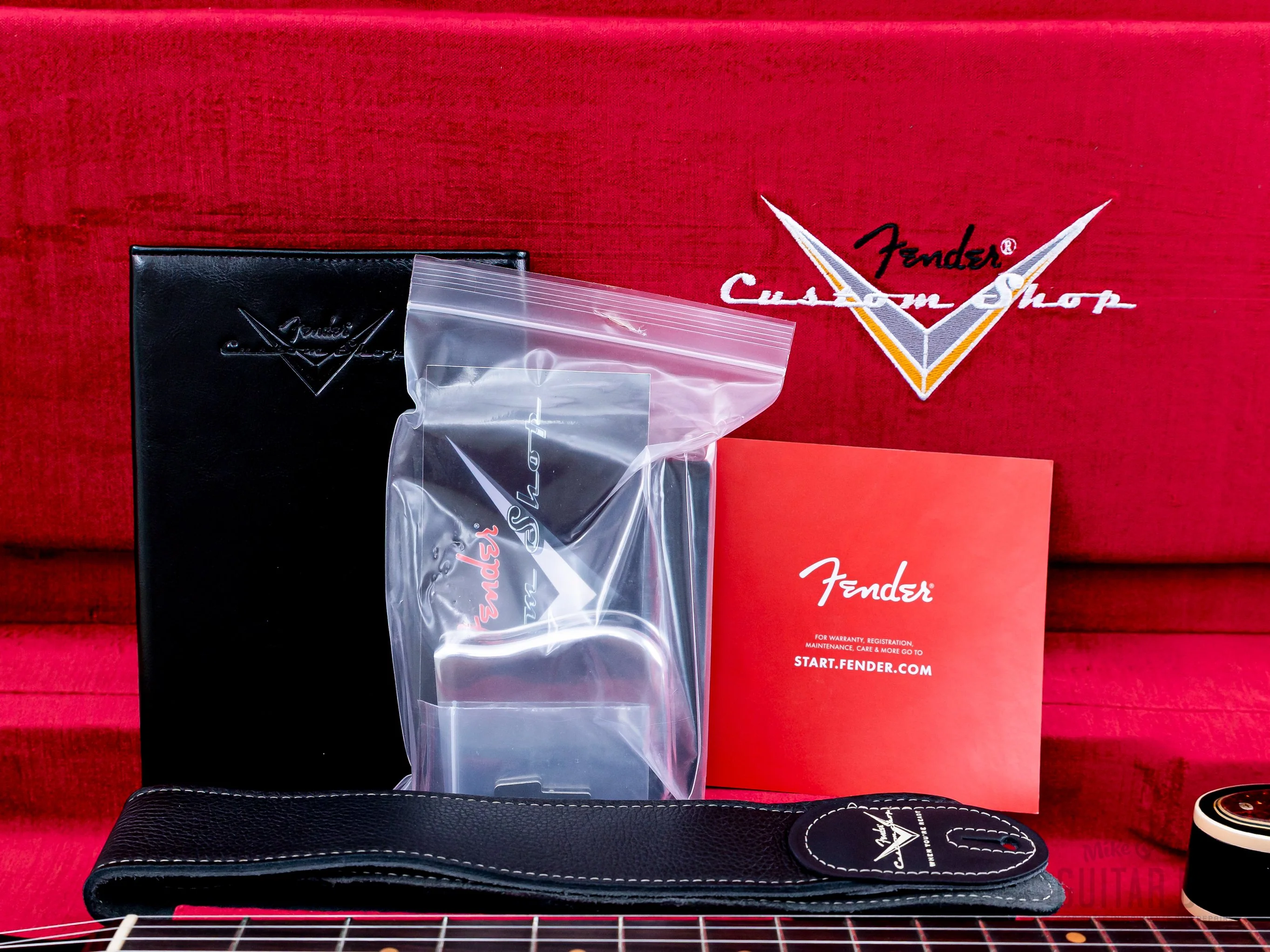 2024 Fender Custom Shop Limited Edition Reverse 1960 Telecaster Custom Heavy Relic Black Over Sunburst w/ SH-1 '59 PAF - Image 17