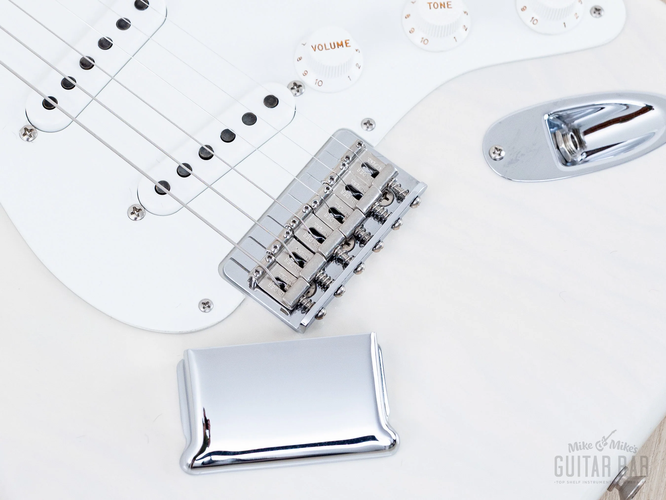 2024 Fender Custom Shop Vintage Custom 1955 Hardtail Stratocaster Time Capsule Package Aged White Blonde - Image 7