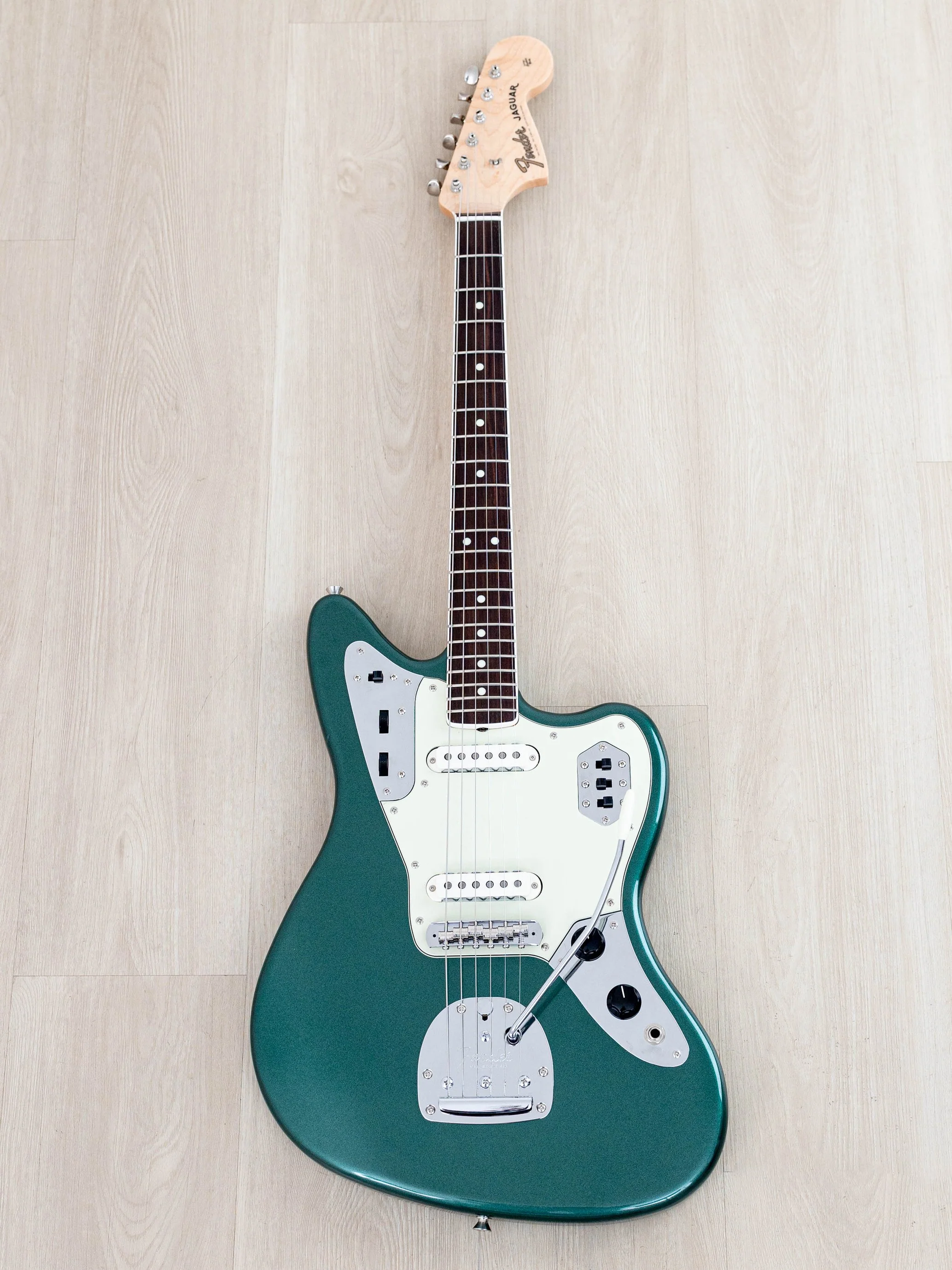 2025 Fender Traditional II 60s Jaguar FSR Sherwood Green '65 Spec w/ USA Pure Vintage Pickups, Japan MIJ - Image 2