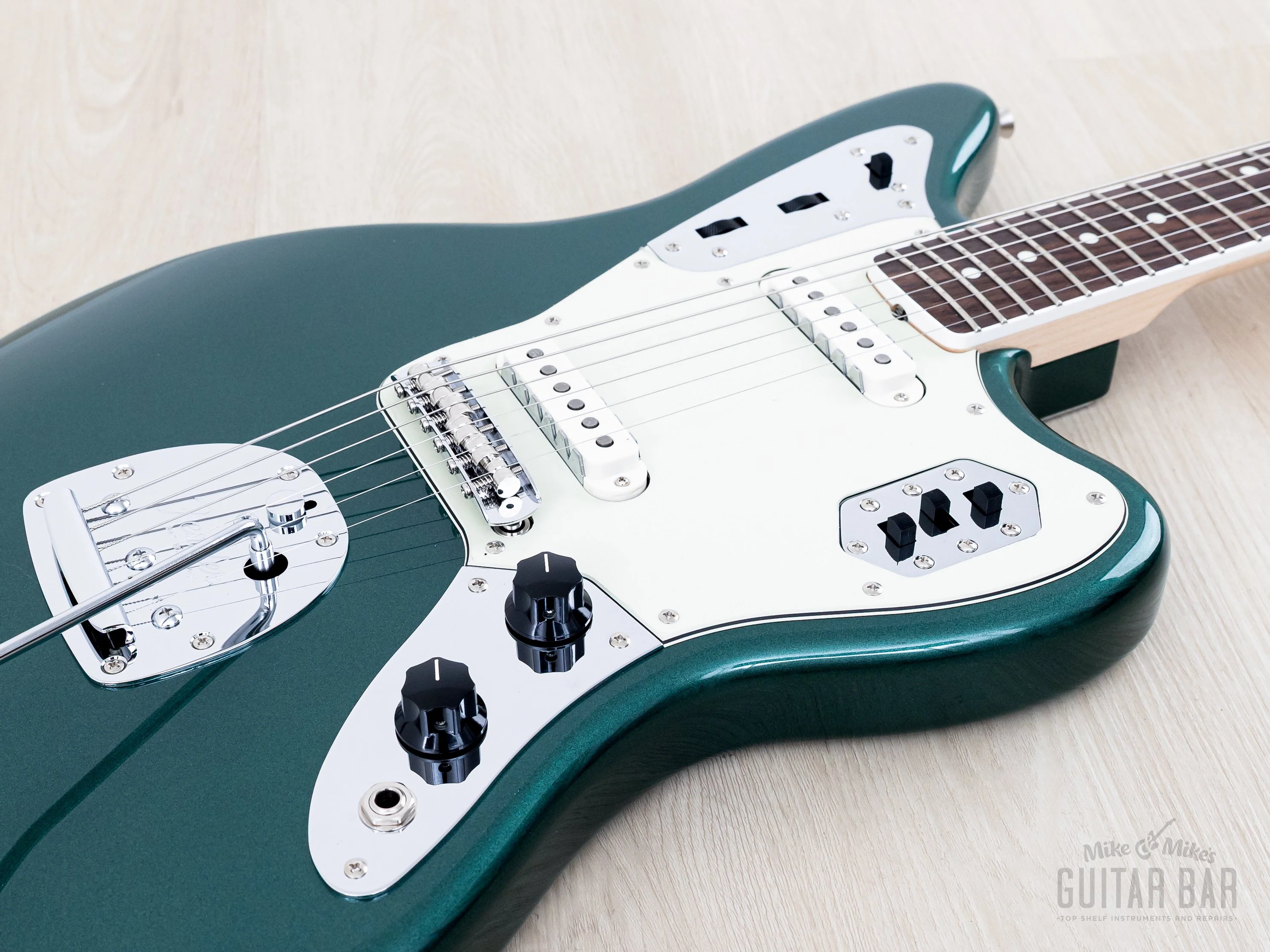 2025 Fender Traditional II 60s Jaguar FSR Sherwood Green '65 Spec w/ USA Pure Vintage Pickups, Japan MIJ - Image 6