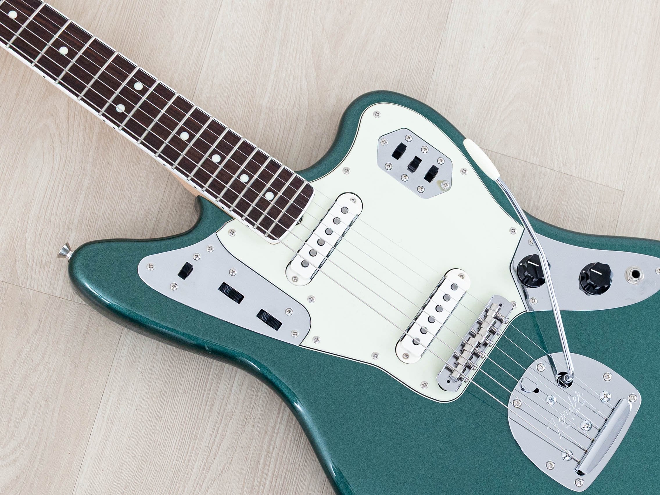 2025 Fender Traditional II 60s Jaguar FSR Sherwood Green '65 Spec w/ USA Pure Vintage Pickups, Japan MIJ - Image 7