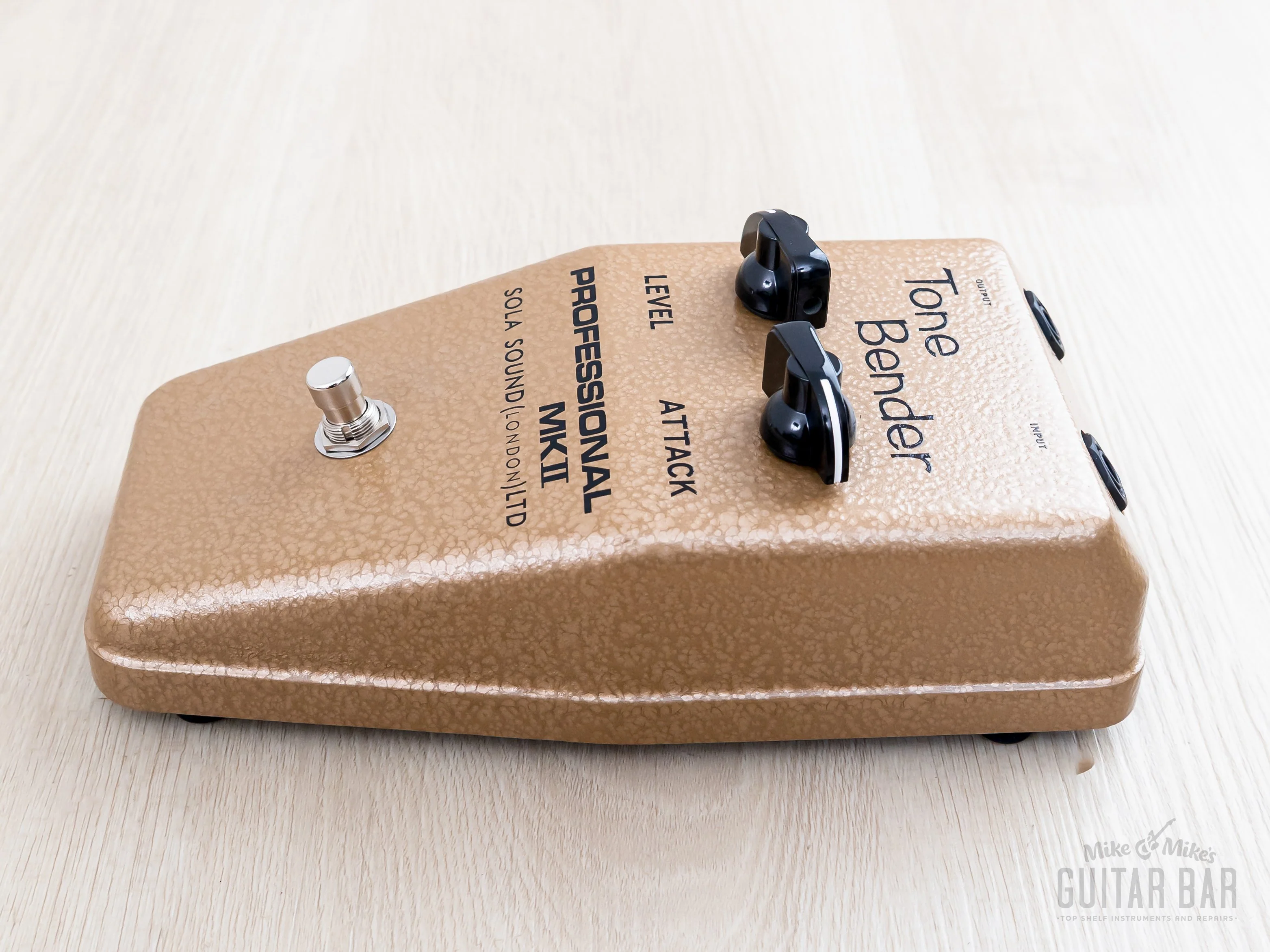 2025 Sola Sound La Suena Pro MKII Tone Bender Fuzz Nugget Gold, Mint w/ Box, Ian Sherwen - Image 6