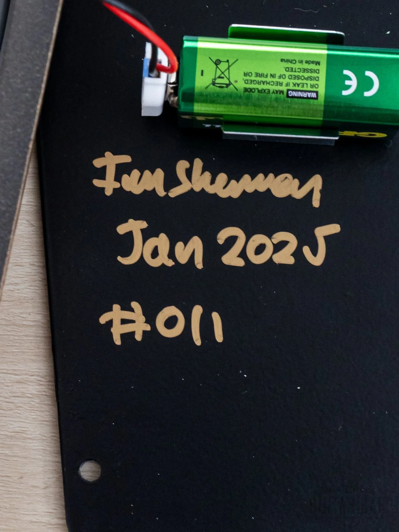 2025 Sola Sound La Suena Pro MKII Tone Bender Fuzz Nugget Gold, Mint w/ Box, Ian Sherwen - Image 8
