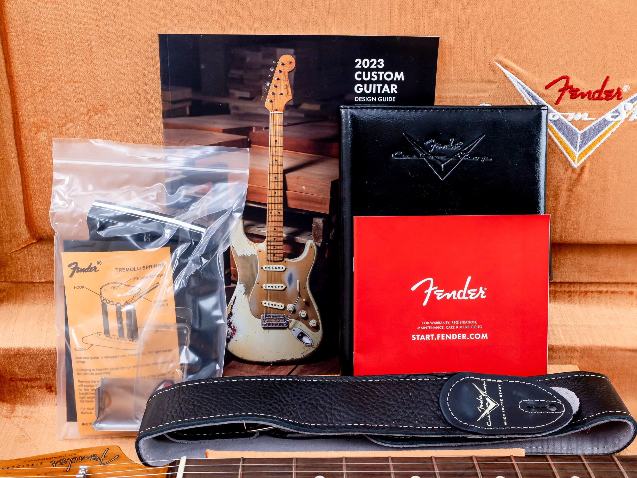 Fender Custom Shop 1960 Stratocaster Roasted Relic Aged Vintage White w/ Gold Guard, Fat '60s Pickups - Image 17