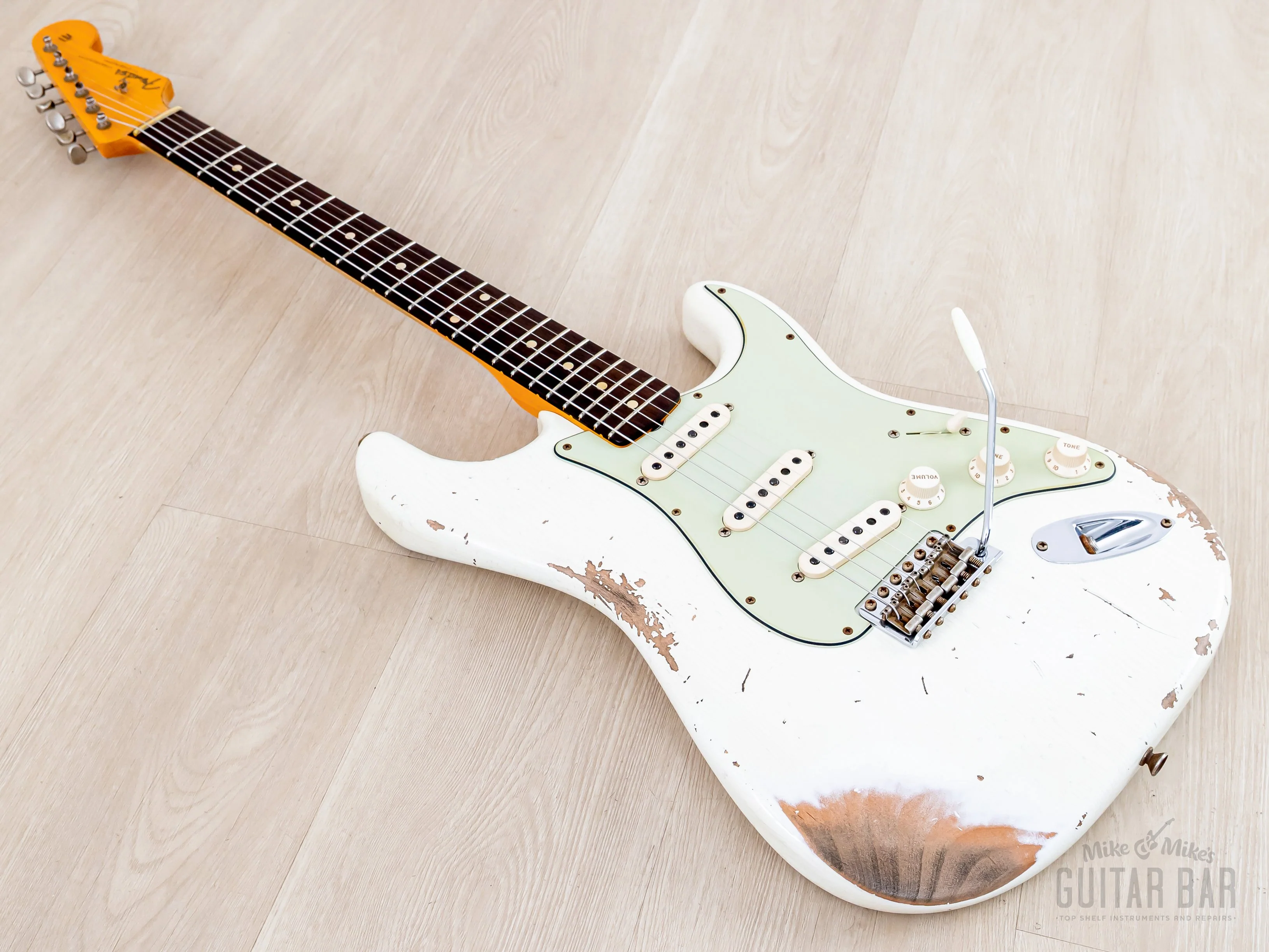 Fender Custom Shop 1961 Stratocaster Heavy Relic Aged Olympic White - Image 10