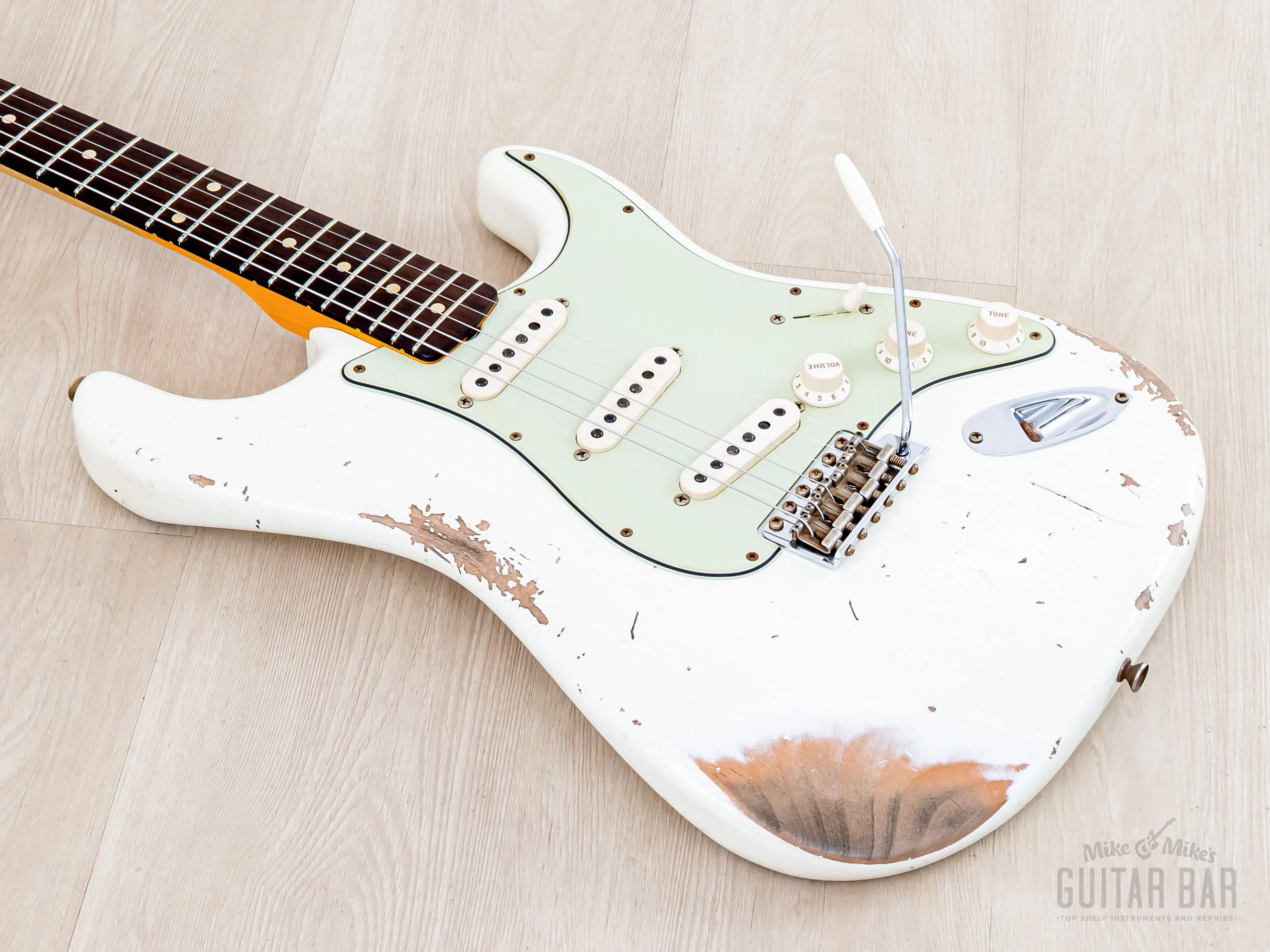 Fender Custom Shop 1961 Stratocaster Heavy Relic Aged Olympic White - Image 8