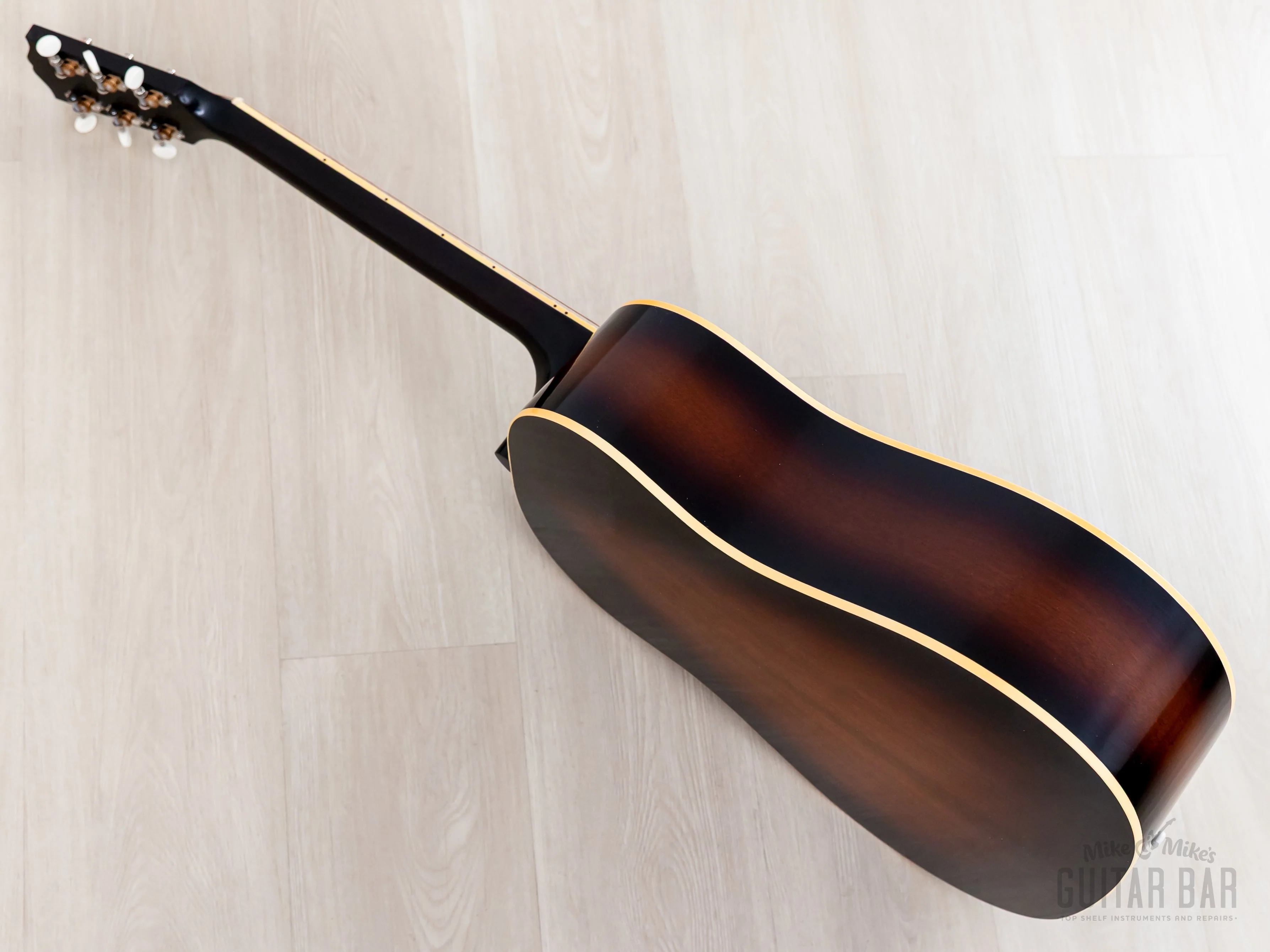 Gibson Custom Historic 1934 Jumbo Reissue, Adirondack Red Spruce, VOS Vintage Sunburst - Image 16