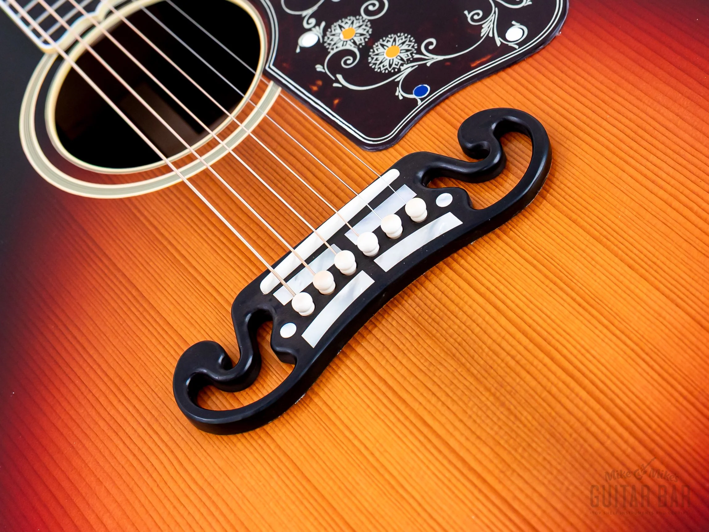 Gibson Custom Historic Pre-War SJ-200 Reissue, Adirondack Red Spruce & Rosewood, Vintage Sunburst VOS - Image 9